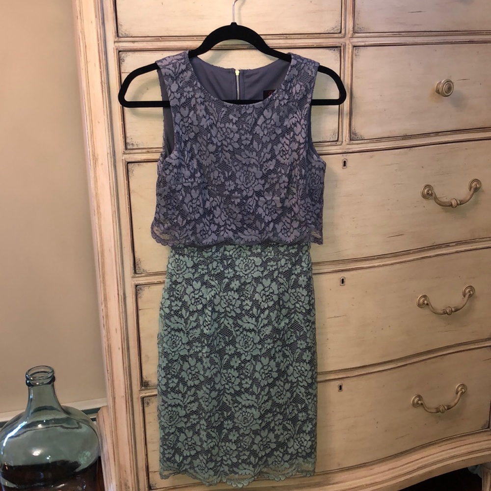 Aqua fitted lace dress size 4 excellent condition